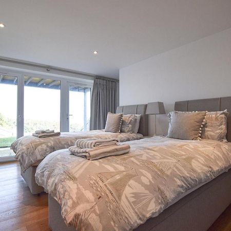 Whispers - 4 Bedroom Modern Family Holiday Home In Salcombe Sleeps 8 外观 照片