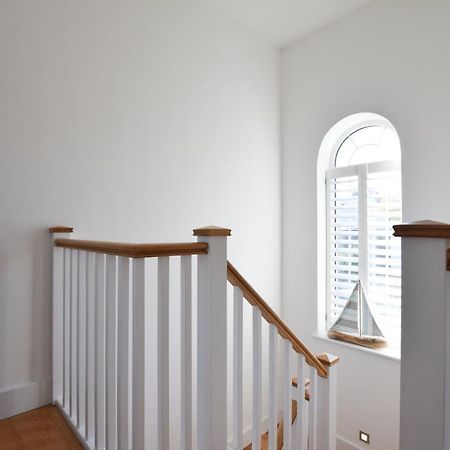 Whispers - 4 Bedroom Modern Family Holiday Home In Salcombe Sleeps 8 外观 照片