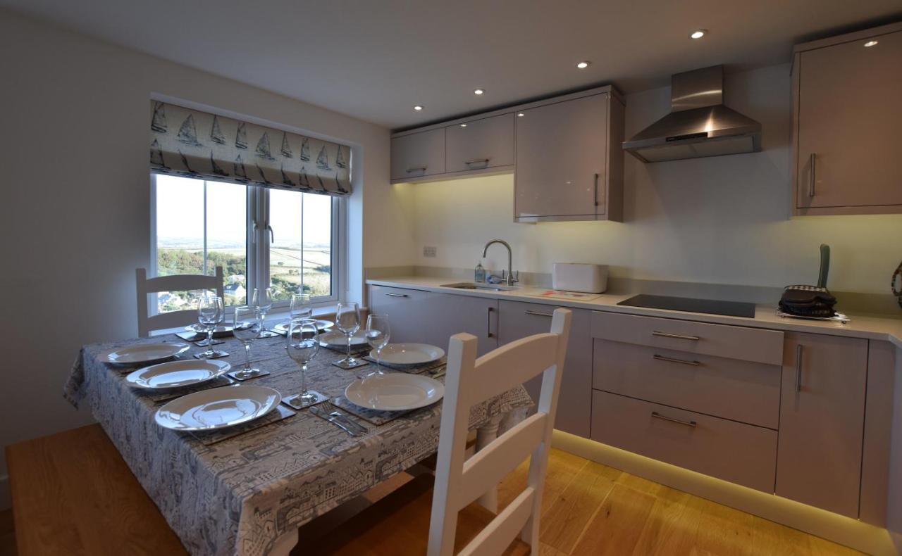 Whispers - 4 Bedroom Modern Family Holiday Home In Salcombe Sleeps 8 外观 照片