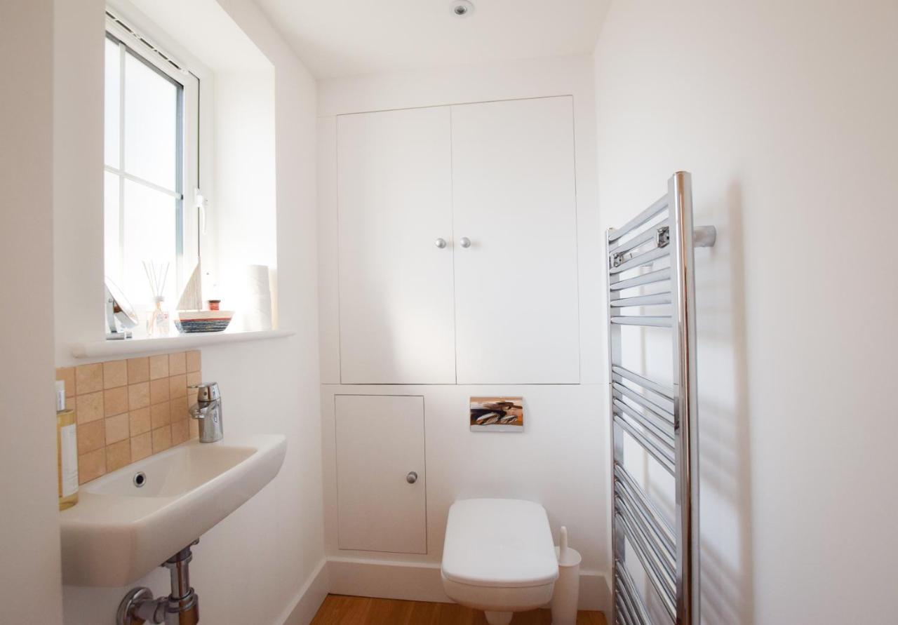 Whispers - 4 Bedroom Modern Family Holiday Home In Salcombe Sleeps 8 外观 照片